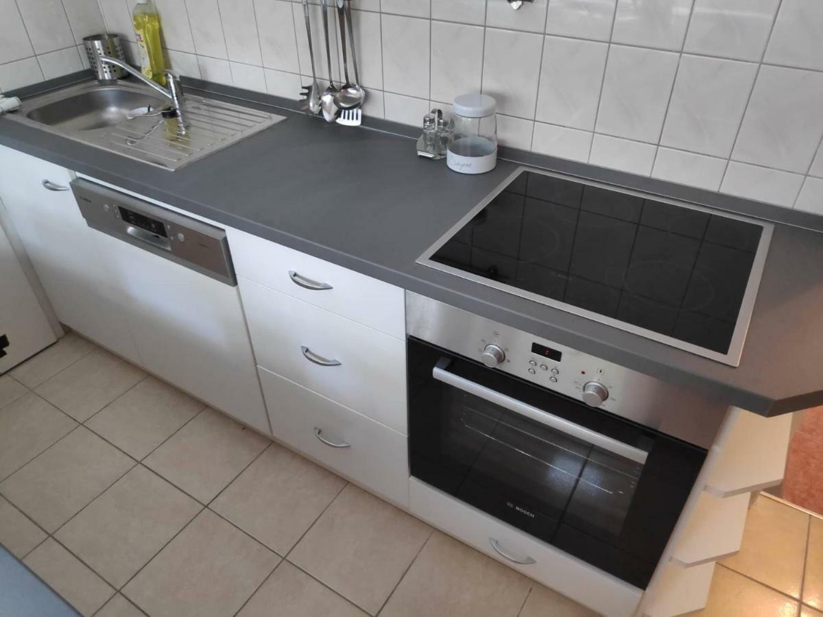 Koelcsey Apartman Apartment Szekszard Exterior photo